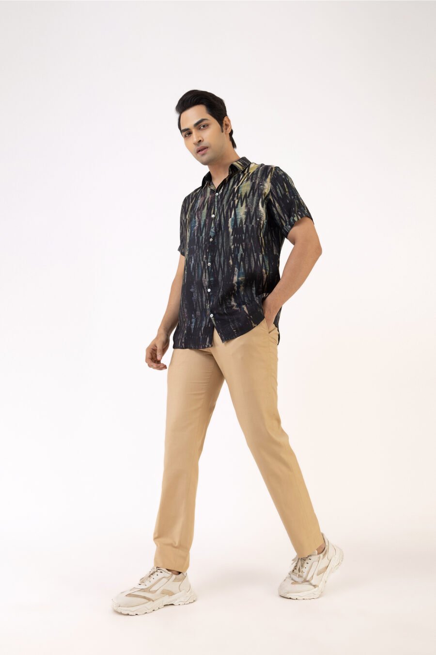 Zig Zag Zest Silk Shirt - Image 5