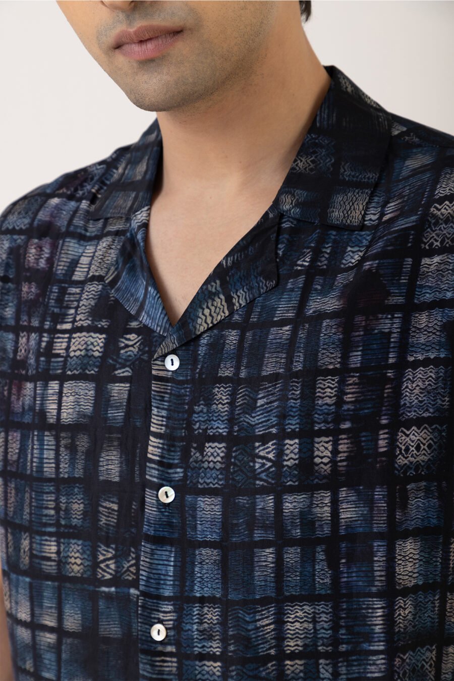 Unallume Grid Groove Silk Shirt