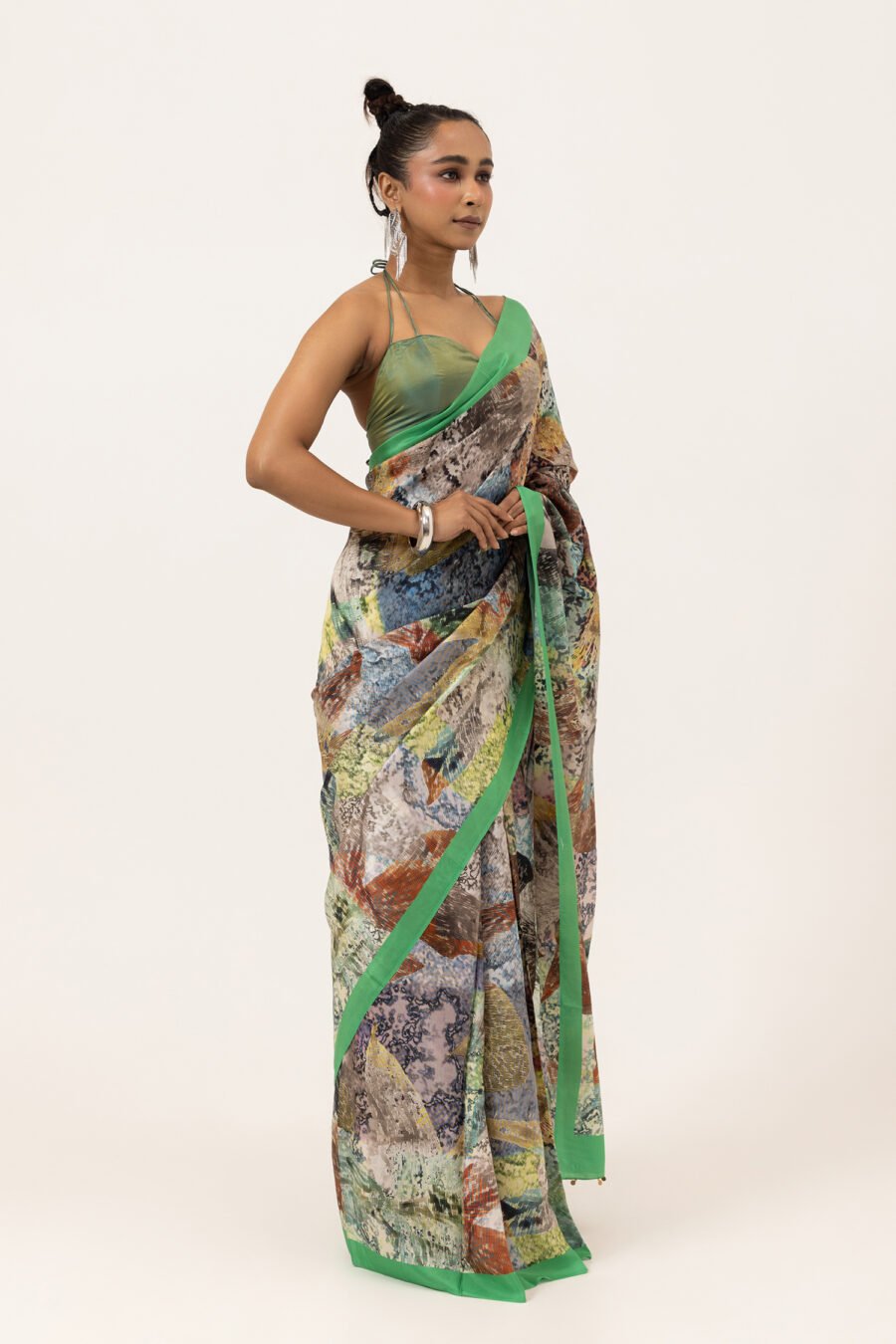 Unallume Floral Drift Silk Saree