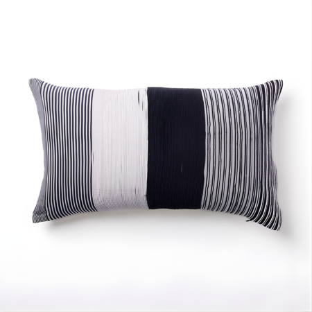 Kumo Handwoven Black and white Cushion Cover